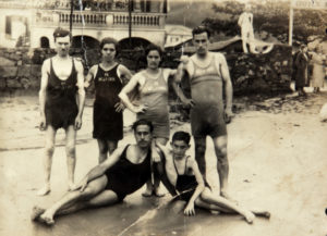 Nova exposição da Fundação Pró-Memória celebra o verão Nova exposição da Fundação Pró-Memória celebra o verão