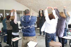 Prefeitura de São Bernardo oferece serviço de apoio e orientação para cuidadores de idosos