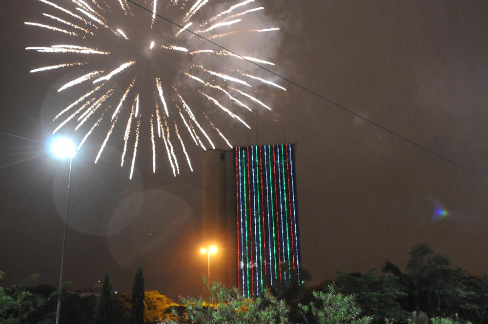 Luiz Marinho inicia celebrações de Natal e inaugura presépio, Casa do Papai Noel e árvore