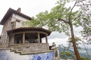 Trilha Caminhos do Mar é reaberta ao público Trilha Caminhos do Mar é reaberta ao público