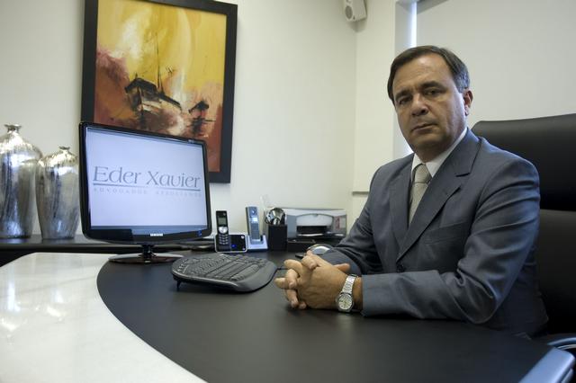 “Eder Xavier perde mais dois processos que tentavam impor restrições ao Jornal Imprensa ABC. Os processos foram considerados improcedentes pela justiça. Esta não é a primeira vez que o secretário tenta impor restrições ao jornal, outras sete ações ocorreram durante a campanha eleitoral.”