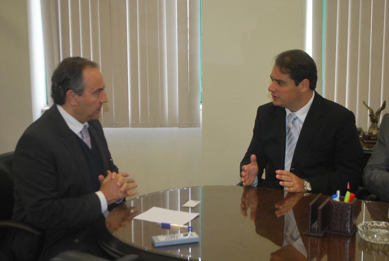 Em reunião com o secretário de segurança estadual Fernando Grella, Palacio entrega as demandas da cidade