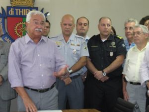 Discurso infeliz de Paulo Pinheiro em culpar moradores das favelas pelos crimes em SCS