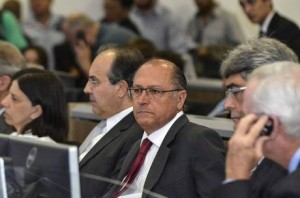 Alckmin veta criação de “vagão rosa” nos trens e no Metrô