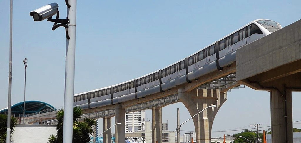 Teste na Linha 3 começa hoje: Para ser autorizada a rodar com passageiros, disse o dirigente, a composição precisa passar por 300 horas de testes, feitos por engenheiros para aferir os parâmetros técnicos do trem.