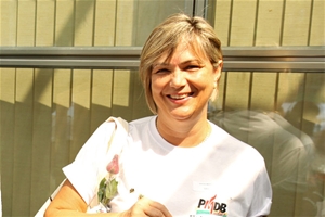 Vice-prefeita e professora Lúcia Dal’Mas, mesmo protelada em ocasiões que deveria ser lembrada, foi mais uma vez vítima de despeito e arrogância. Mas, como dizem, “a caravana passa”, - assim como o vento muda de rumo.