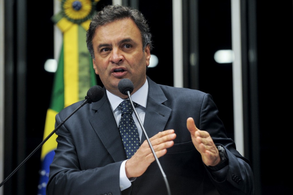Institutos de pesquisas confirmam liderança de Aécio no segundo turno