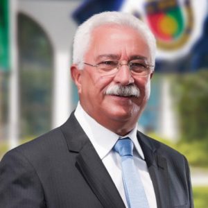 Prefeito engana população com aumento do IPTU e Taxa do Lixo Prefeito engana população com aumento do IPTU e Taxa do Lixo