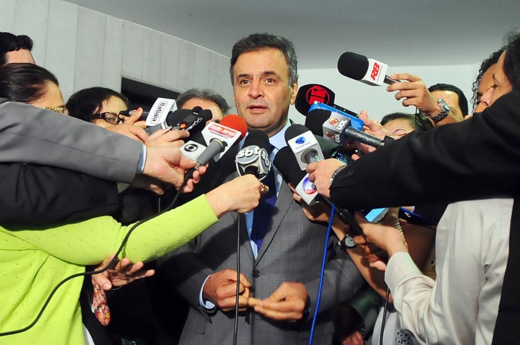 Aécio: “Se houvesse um Procon das eleições, Dilma teria de devolver o mandato”