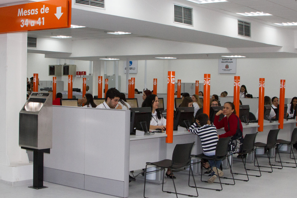 O atendimento é de segunda a sexta-feira, das 8h às 18h, e aos sábados, das 8h às 13h.