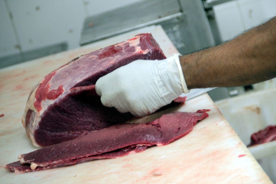Quilo da carne bovina de primeira recuou 5,31%
