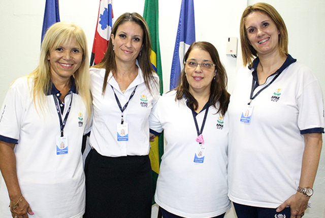 Da esquerda pra direita: Rosana Nogueira, Ana Paula Haussauer, Andréia da Silva Soucouroglou e Alessandra M. Campos