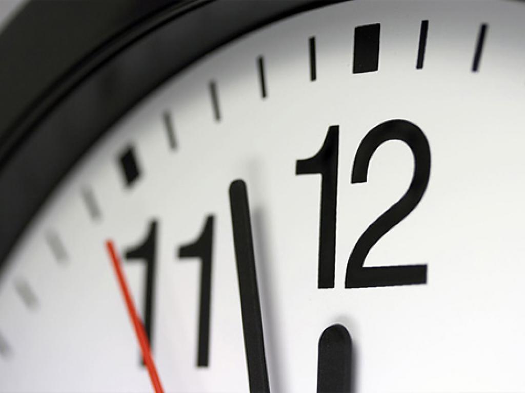 Horário de verão acaba à 0h deste domingo, acerte seu relógio Horário de verão acaba à 0h deste domingo, acerte seu relógio